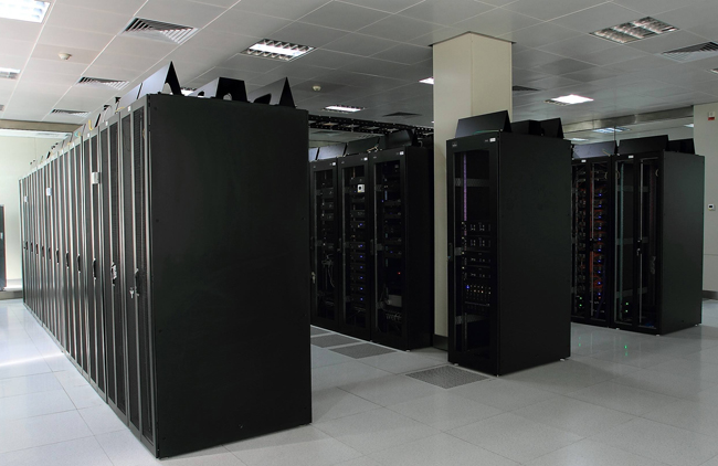 学校教育行业机房动环监控系统，学?；慷芳嗫叵低?，机房动环监控系统